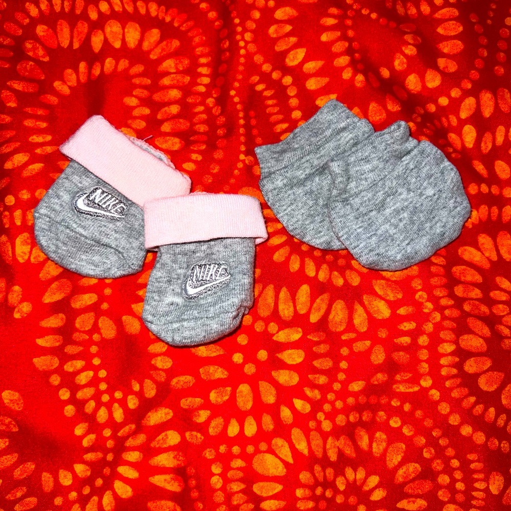 Baby clothes